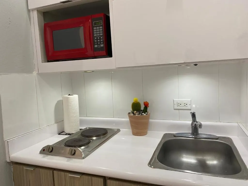 Beach Front Apt At Isla Verde Tower 圣胡安 0*,  波多黎各